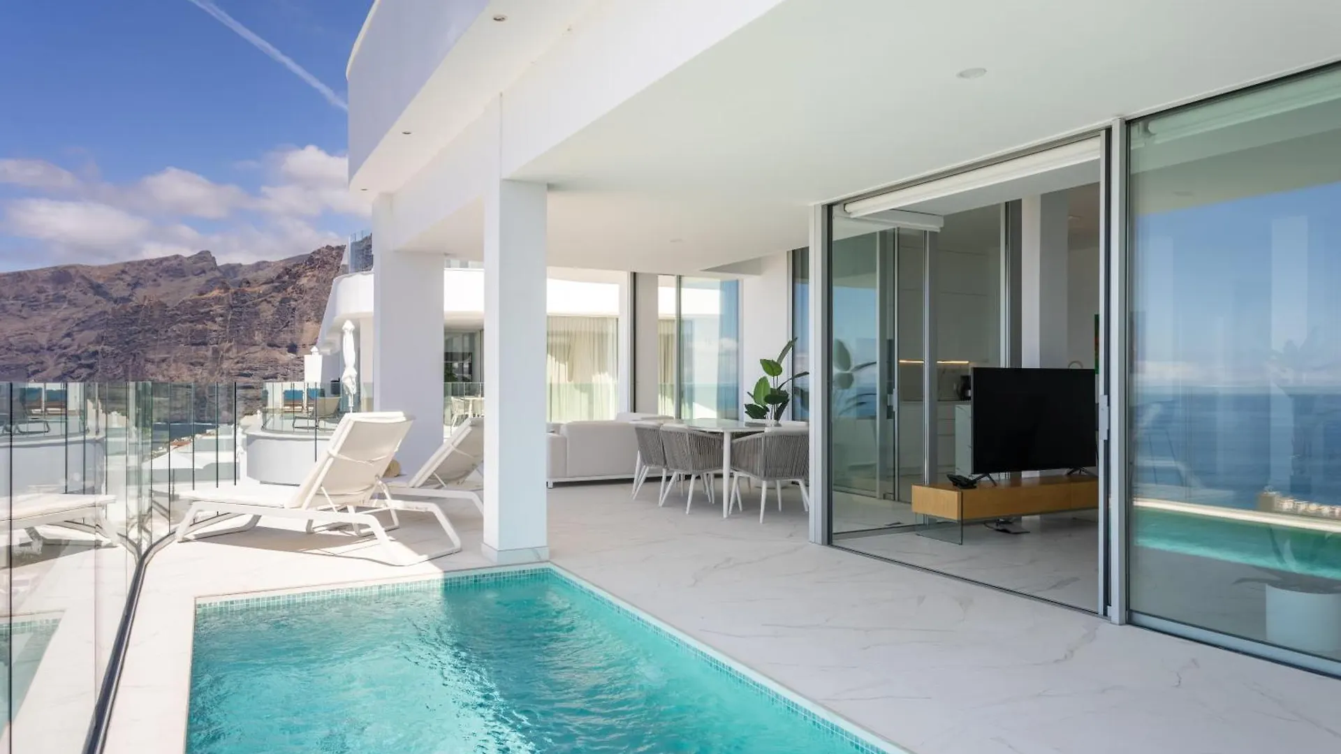 Crystal I Luxury Apartments By Enjoyahome Acantilado de los Gigantes