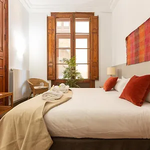 Great Spacious In The Gothic Quarter , Barcelona Spain