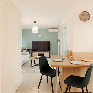 Raphael, T2, Piscine, Proche Centre Appartement Saint-Raphaël